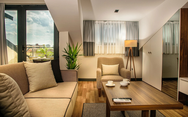 la mia suites Hotel