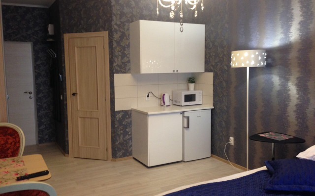 Crocus Star Hotel
