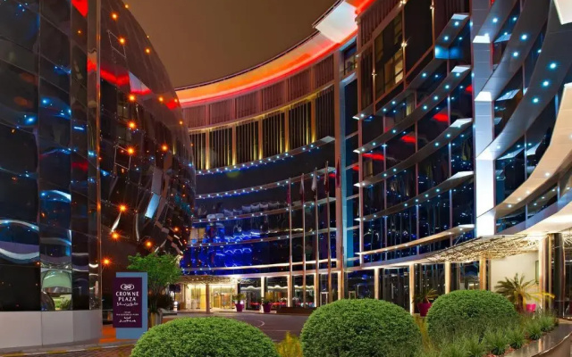 Crowne Plaza Doha - The Business Park by IHG