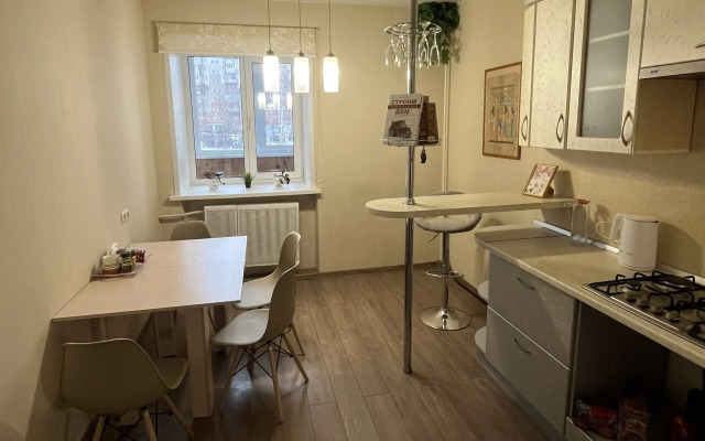 3-Kh Komnatnaya S Kaminom I Dzhakuzi Flat