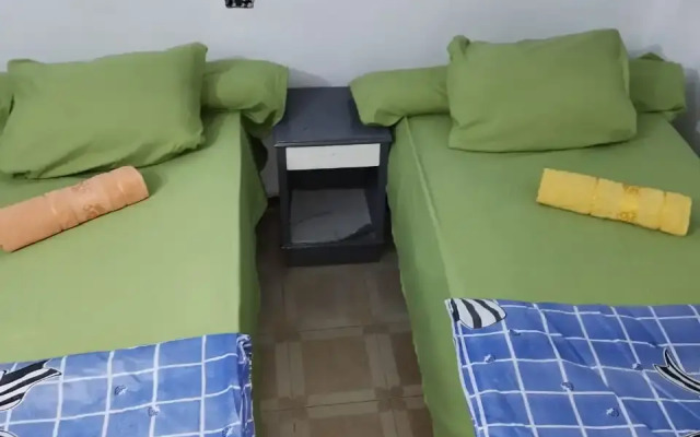 Grand Square Luxor Hostel