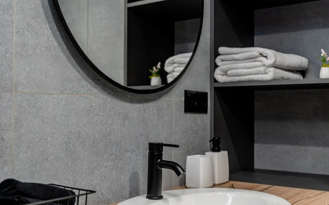 Апартаменты Эстетская студия Zen Home со вторым этажом