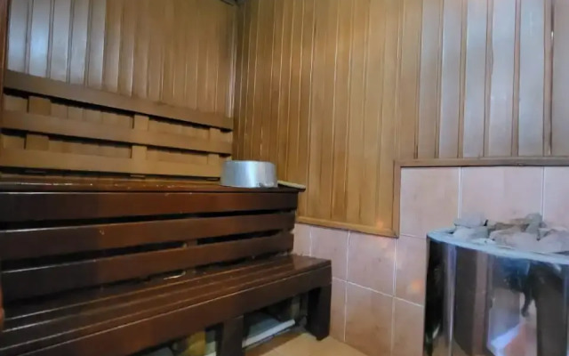 DeLyuks Mini-Hotel