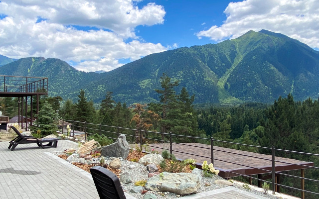 Chalet FoRRest Hotel