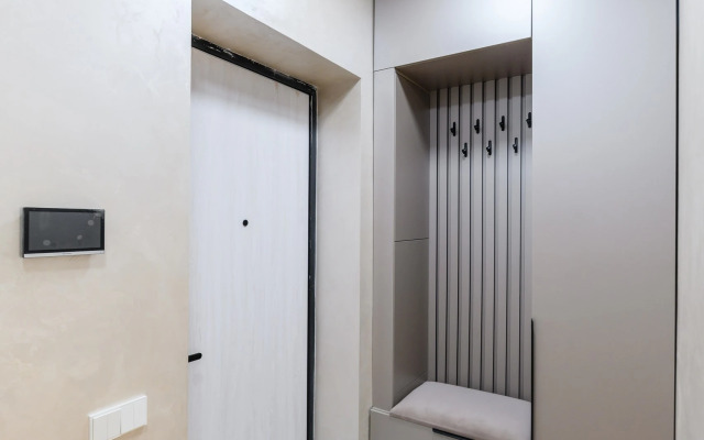 V Zhk Meridian, Ryadom s Arbatom Flat