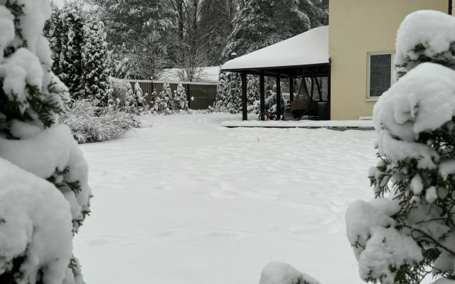 Частный дом Eliza Home на 15 Человек