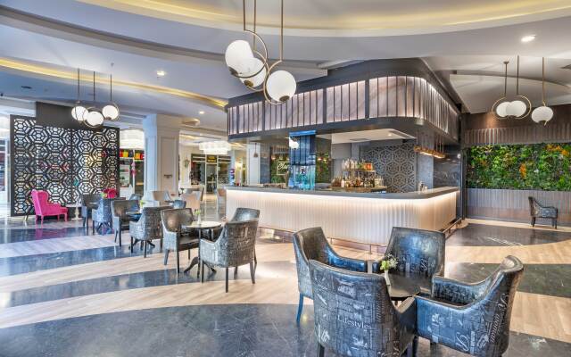 Kirman Belazur Resort & Spa - All Inclusive