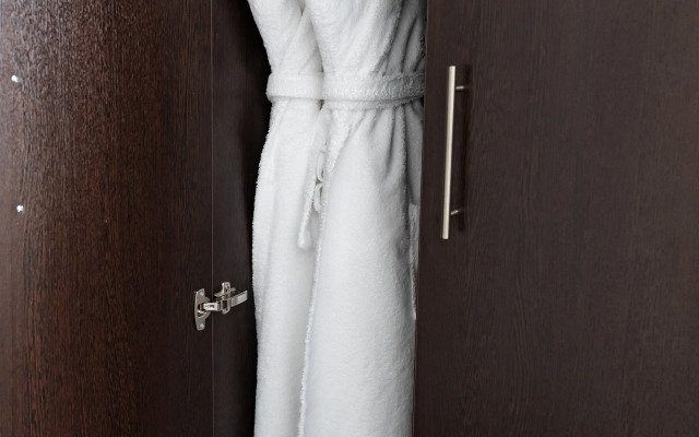 Ariya Hotel