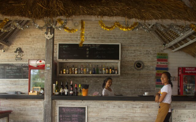 Отель Sanghyang Bay Villas