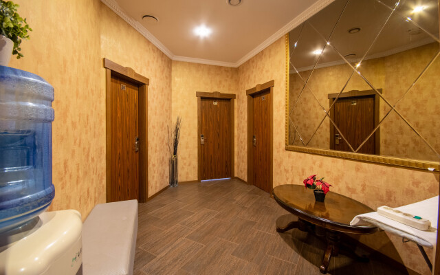 Apel'sin v Mytyno Hotel