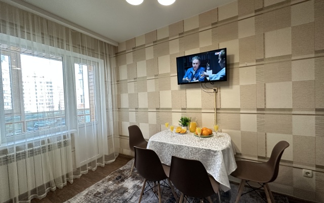 Trekhkomnatnya Kvartira ZhK Zeleny Bereg Apartments