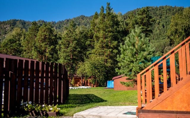 Гостевой дом АЛТАЙ БЕРЕГ ИП Рожнова Л.В.