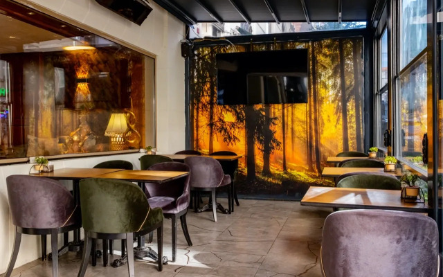 Peak Star Hotel