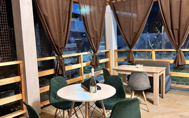 Aqua Resort Guest House