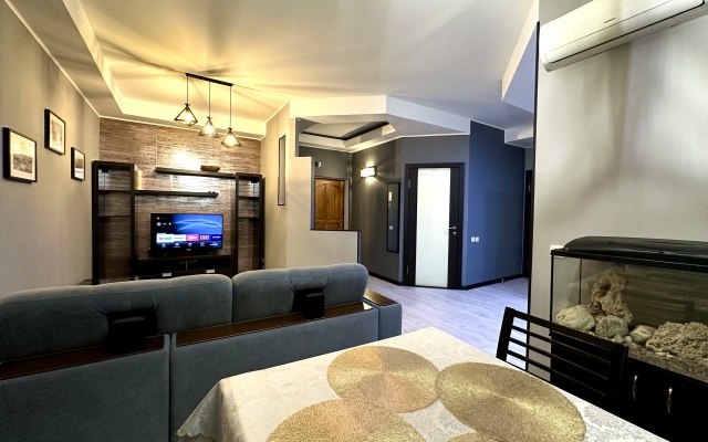 2-komnatnay Studiya YarApartments Na Pervomayskoy 19 Flat