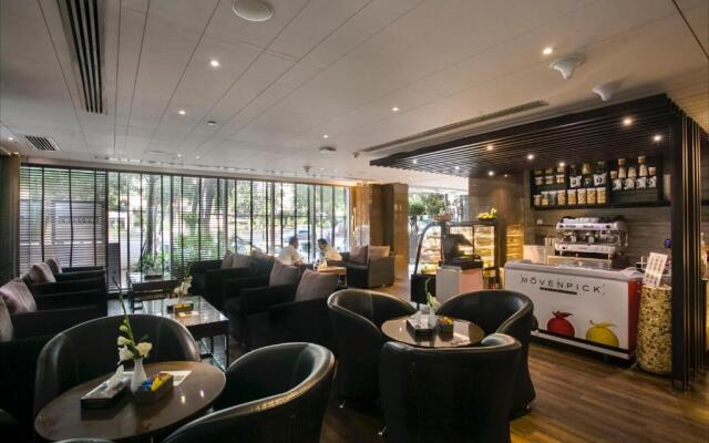 Best Western Plus Maple Leaf Hotel
