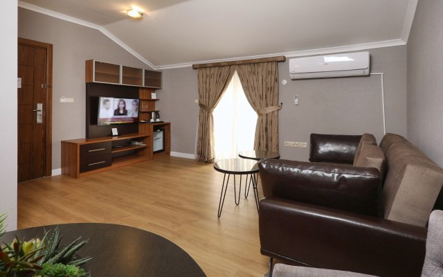 Balturk Otel Izmit Hotel