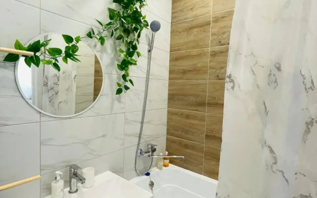 Apartamenty Dobryj Dom na A. Sulejmanova radom Mega Aeroport i Trassa M5