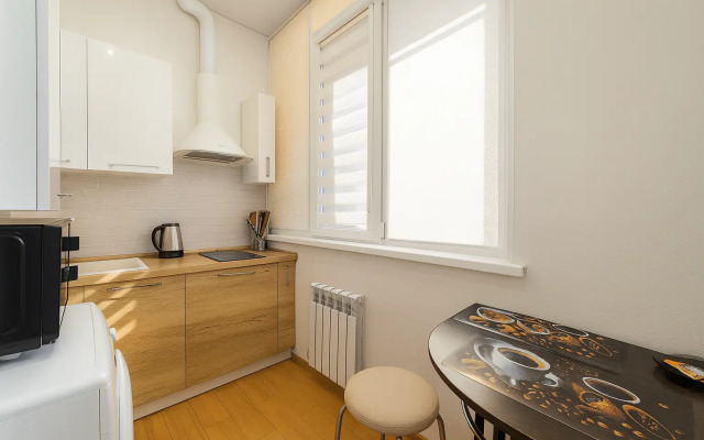 Uyutnaya malyshka ryadom s Olimpiyskim parkom Flat