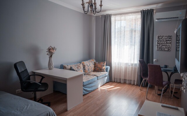 Uyutnaya Studiya Okolo Sheremetyevo Flat