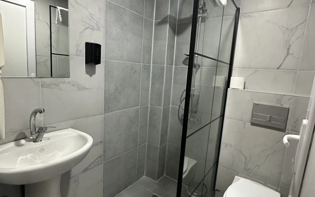 Babil Hotel