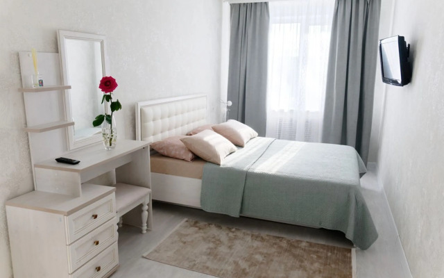 Na Prospekte Mira 151A Apartments