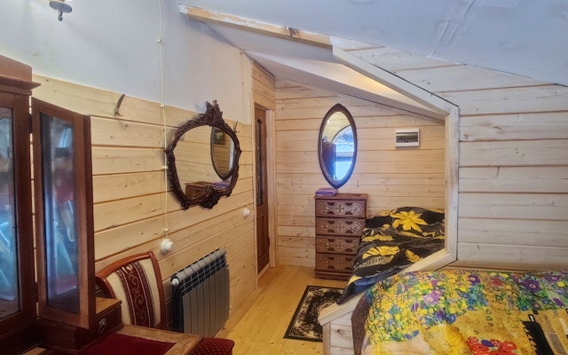Domik Khobbita Bungalow
