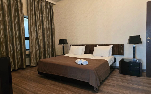 Golden Beach By Sham Baku Hotel
