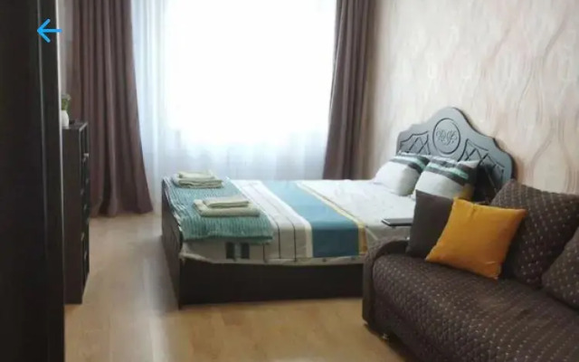 Odnokomnatnaya S Balkonom Flat