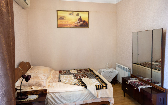 Квартира напротив Сакрополя