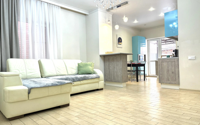 Квартира Дом в Батайске