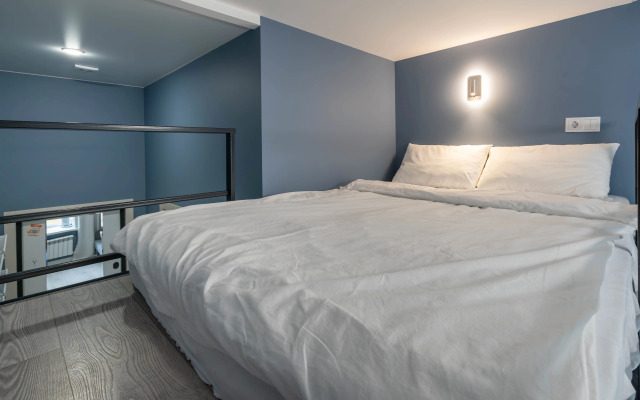 Sovremennaya Studiya Nedaleko Ot Nevskogo Prospekta Flat