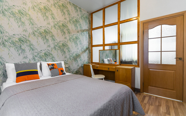 V Aptekarskom pereulke Flat