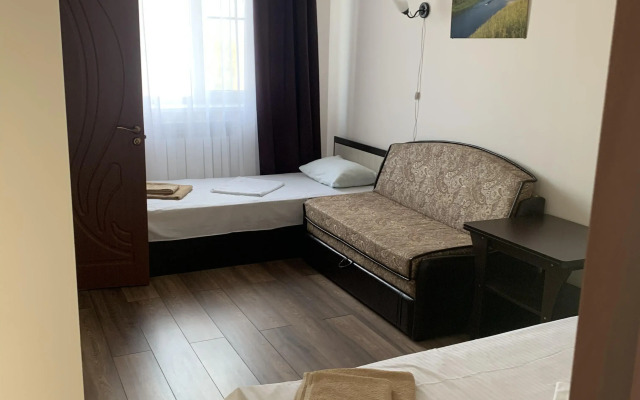 Отель Тихий дом