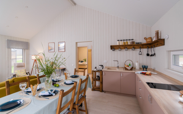 Simple Life Home 361 Private House