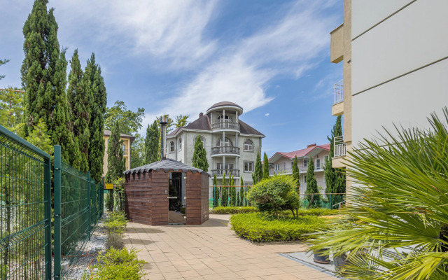 Yuzhny Park Guest House