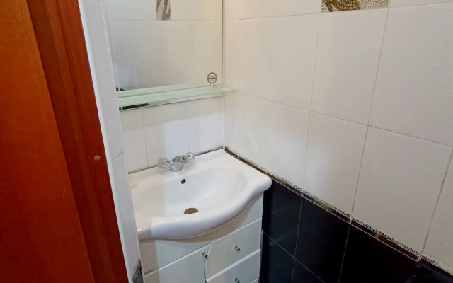 Na Chkalova 15 Flat