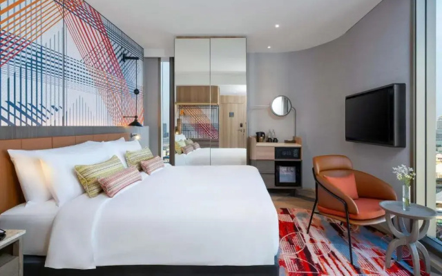 Mercure Bangkok Surawong