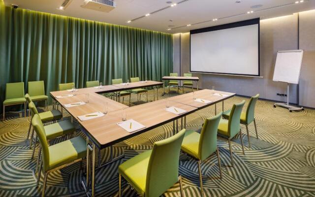 Hilton Garden Inn Novorossiysk Hotel