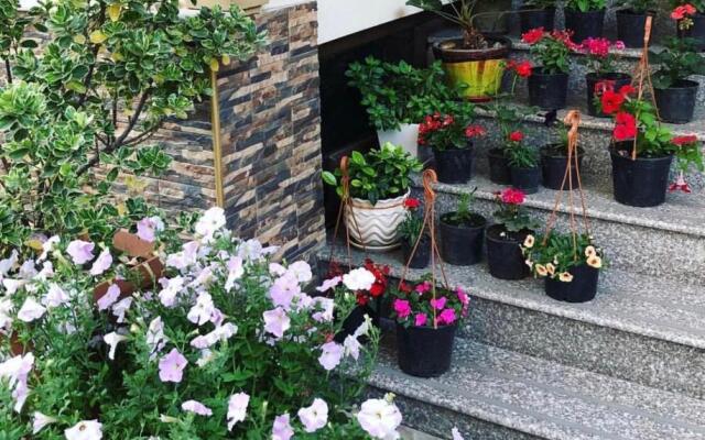Irise Hotel