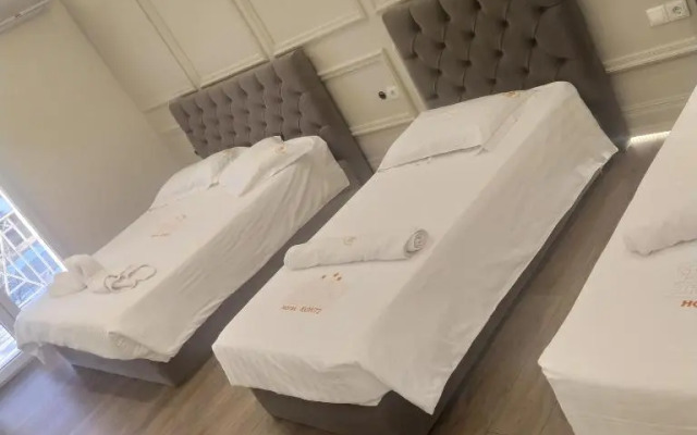 Konti Hotel