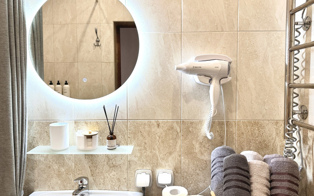 Апартаменты Красная 13