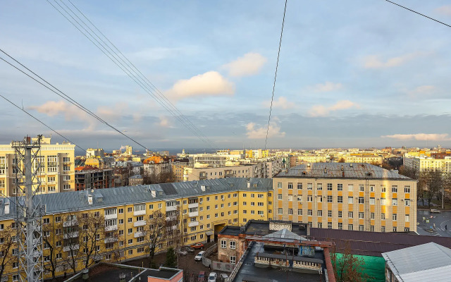 Апартаменты двухкомнатные в самом центре на Большой Покровской 73, Сова-Дом