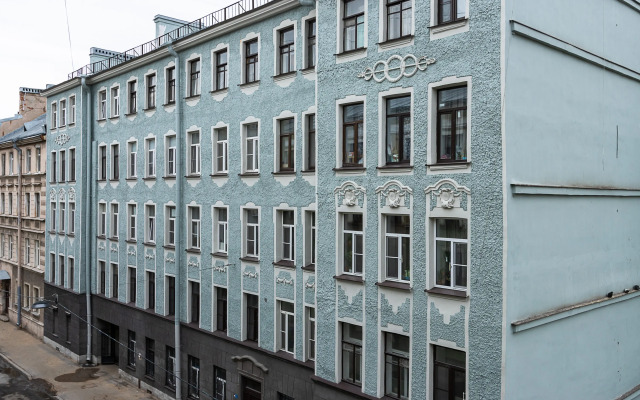 2-k kvartira ryadom s metro Petrogradskaya Flat