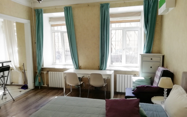 Апартаменты 8 линия Васильевского острова 35