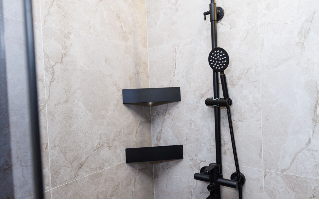 Квартира с видом на собор Александра Невского