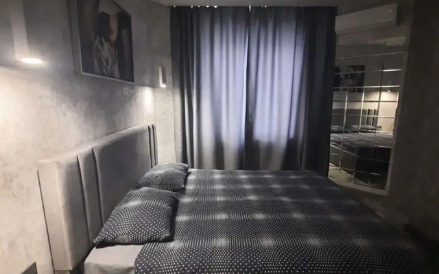 S Panoramnym Vidom Flat