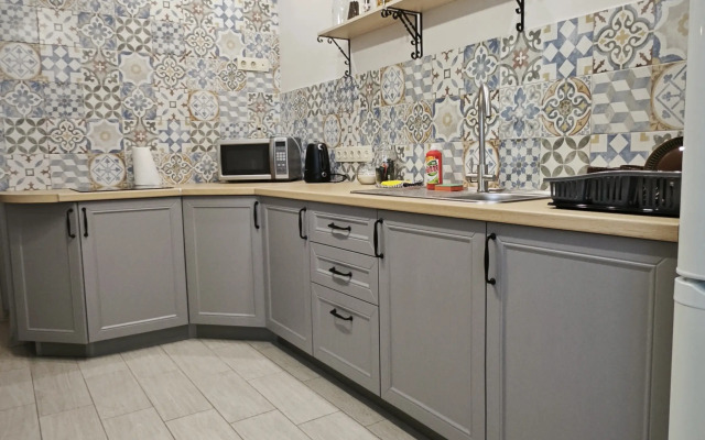 Provence Flat