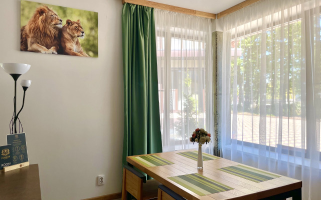 Apartment Semeynye Dvukhkomnatnye Apartamenty Na Ul Glavnoy, 21l