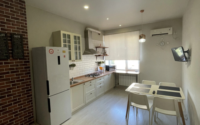 Квартира Трех комнатная на проспекте Ленина 20